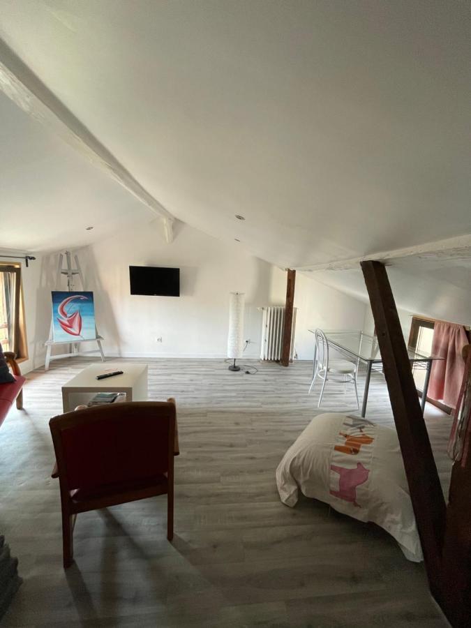 Ferienwohnung La Plume Arrigny Exterior foto